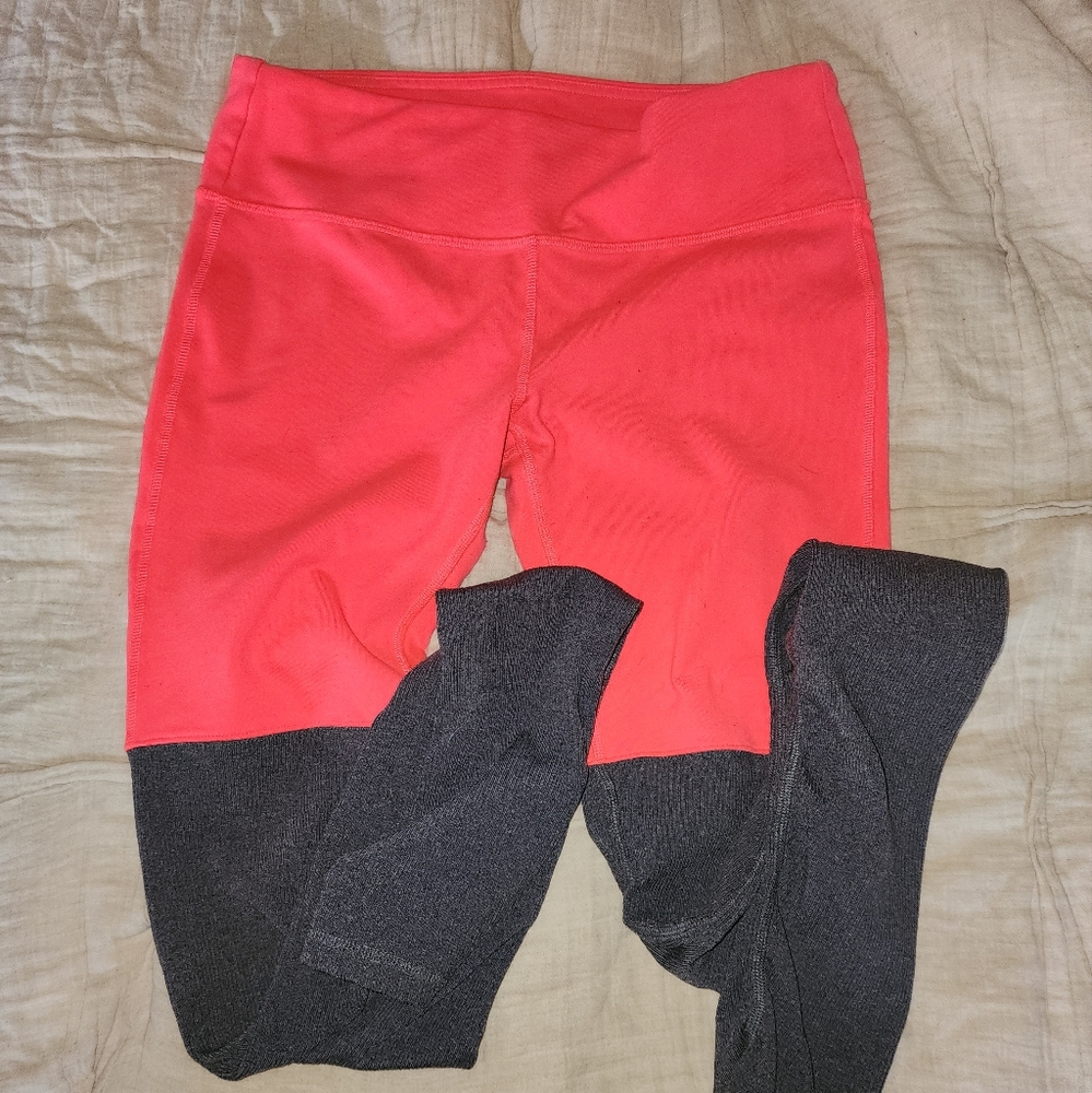 ALO Yoga Coral and Black Leggings